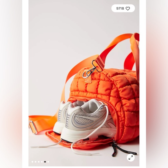 Free people Movement Quilted Duffle Bag. NWOT. Tangerine - Picture 5 of 6